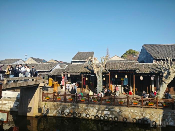 江淮瑞风RF8上市,是“赶鸭子上架”,还是真有实力?